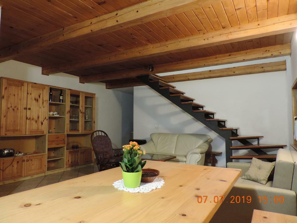 Guest House Nanos 维帕瓦 外观 照片